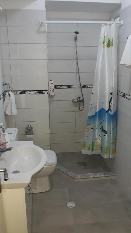 Odise'S Suite Korce Buitenkant foto